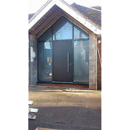 453 - Stylish Entrance Designer Door